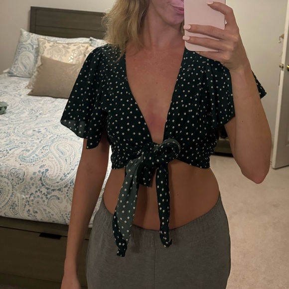 Front Tie Top - Picture 1 of 3